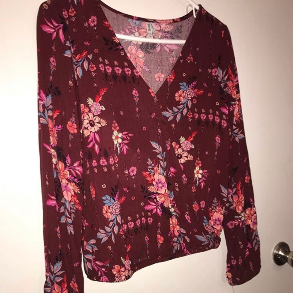 super cute mudd shirt